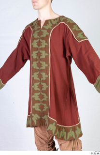  Photos Man in Historical Servant suit 4 18th century green decoration historical clothing red sweatshirt upper body 0004.jpg